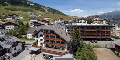 Allergiker-Hotels - Terrasse - Tirol - Urlaub mitten im Glück - im Hotel Chesa Monte in Fiss.  - Chesa Monte