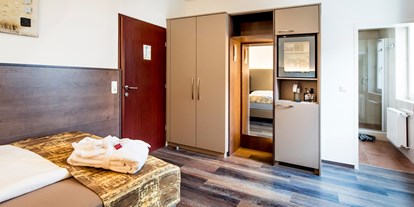 Allergiker-Hotels - Zimmerböden in Allergie-Zimmern: Parkettboden - Hotel Der Kaiserhof ****