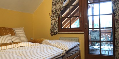 Allergiker-Hotels - Zimmerböden in Allergie-Zimmern: Laminatboden - Zweibettzimmer Johann - Haus Seebach 