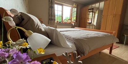 Allergiker-Hotels - Zimmerböden in Allergie-Zimmern: Laminatboden - Doppelzimmer Anna  - Haus Seebach 