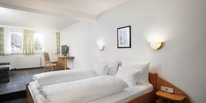 Allergiker-Hotels - Zimmerböden in Allergie-Zimmern: Laminatboden - DZ Piz Buin - Hotel Zontaja