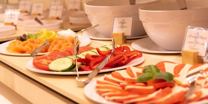 Allergiker-Hotels - Umgebungsschwerpunkt: Meer - Nordseeküste - Fisch, Wurst, Käse, Aufschnitt, feine Salat und noch vieles mehr. - Das Frühstückshotel Büsum