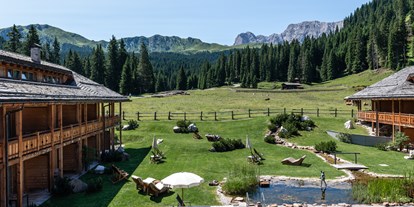 Allergiker-Hotels - Pools: Außenpool beheizt - Tirler Dolomites Living Hotel 