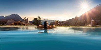 Allergiker-Hotels - tägliche Desinfizierung im Bad auf Wunsch - Außenpool - Panoramahotel Oberjoch