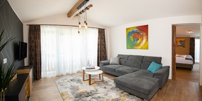 Allergiker-Hotels - Zimmerböden in Allergie-Zimmern: Holzboden - Suite Veilchen - Gesund und Vital Landhotel Anna
