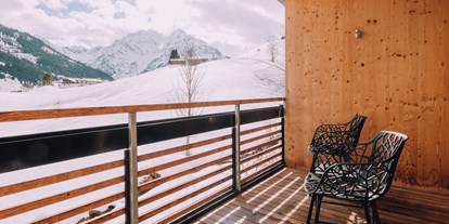 Allergiker-Hotels - Verwendung natürlicher Reiniger - Vorarlberg - Winter Ausblick - Das Naturhotel Chesa Valisa****s