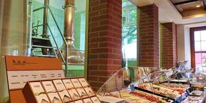 Allergiker-Hotels - rauchfreies Hotel - Frühstücksbuffet mit Blick auf die Brauerei - Best Western Plus BierKulturHotel Schwanen