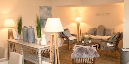 Allergiker-Hotels - Sauna - In unserer Lounge können Sie jederzeit ein spannendes Buch lesen, sich mit Freunden zum Plausch treffen, in Ruhe entspannender Musik lauschen oder gemeinsam mit der gesamten Familie einen Spieleabend veranstalten. - Das Frühstückshotel Büsum