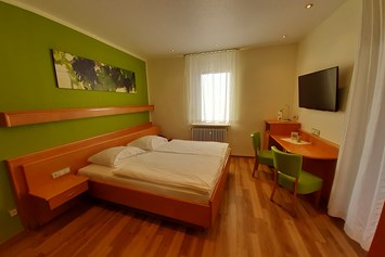 Hotel-fuer-Allergiker: Doppelzimmer-Komfort - Hotel-Gasthof Zum Freigericht