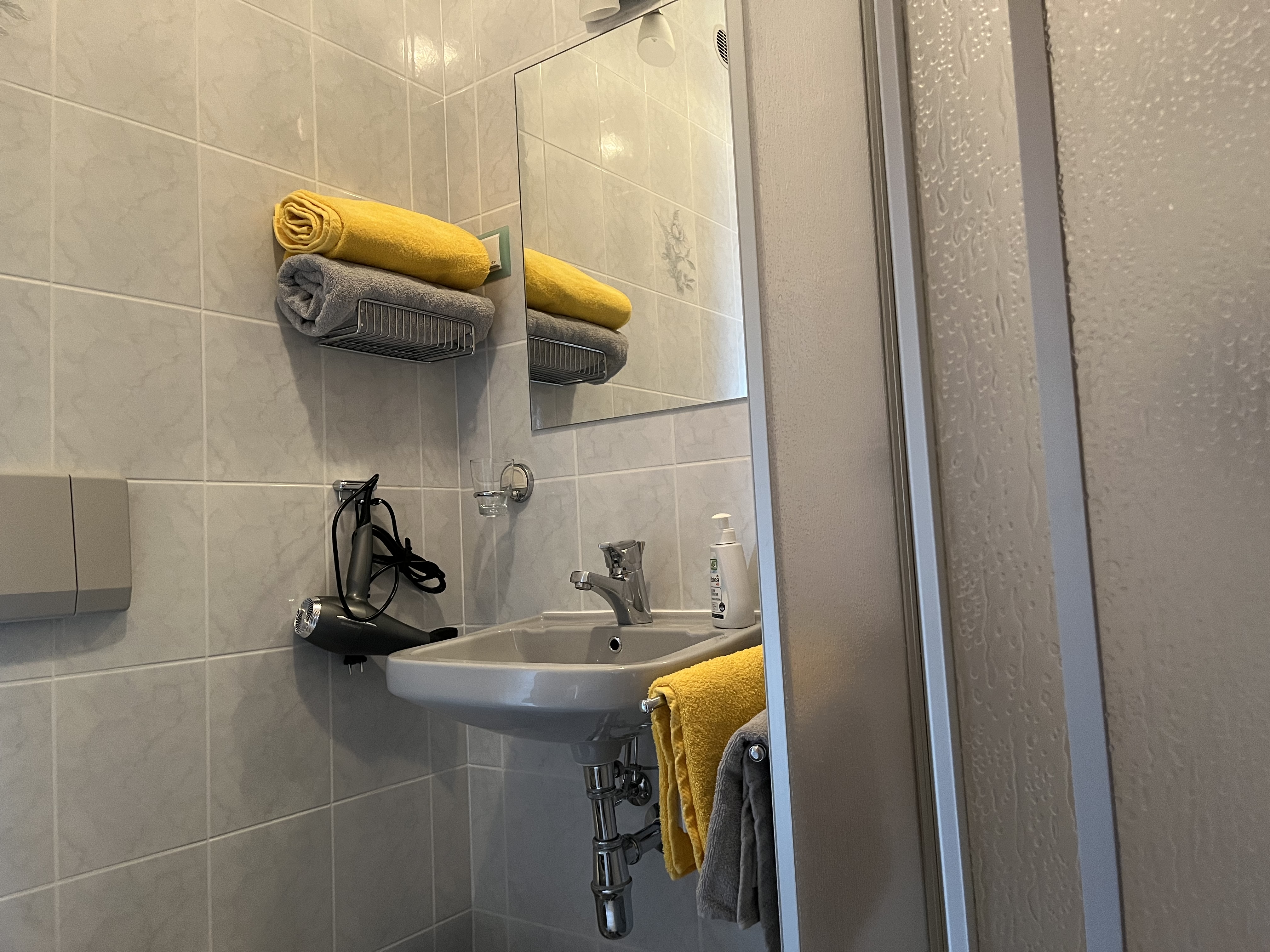 Hotel-fuer-Allergiker: Badezimmer Johann  - Haus Seebach 