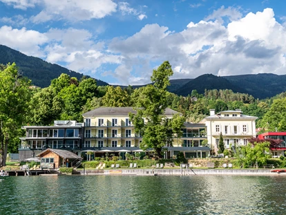 Allergiker-Hotels - Sauna - Blick vom See auf die Villa Postillion - Villa Postillion am See