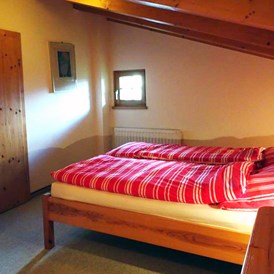 Hotel-fuer-Allergiker: Schlafzimmer 2 mit Doppelbett - Hochkrimml 108/2