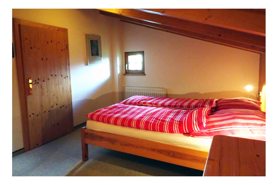 Hotel-fuer-Allergiker: Schlafzimmer 2 mit Doppelbett
 - Hochkrimml 108/2