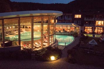 Hotel-fuer-Allergiker: Schwimmbäder - Romantik- & Wellnesshotel Deimann