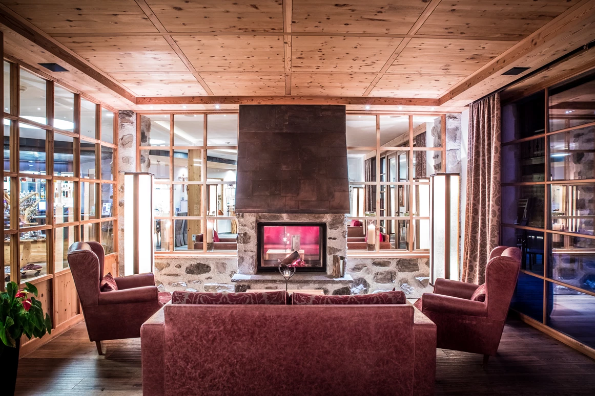 Hotel-fuer-Allergiker: Lobby  - Tirler Dolomites Living Hotel