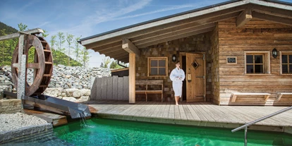Allergiker-Hotels - Sauna - Außensauna und Tauchbecken - Panoramahotel Oberjoch