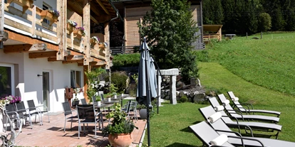 Allergiker-Hotels - rauchfreies Hotel - Terrasse mit Liegewiese - Gesund und Vital Landhotel Anna