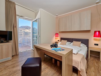 Hotel Eden am Gardasee Zimmerkategorien Junior Suite Panorama mit Terrasse