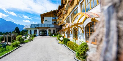 Allergiker-Hotels - Sauna - Hoteleingang - Hotel Glocknerhof