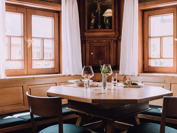 Hotel-fuer-Allergiker: Naturhotel Chesa Valisa Walserstube - Das Naturhotel Chesa Valisa****s