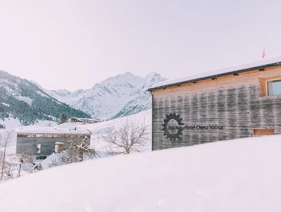 Hotel-fuer-Allergiker: Naturhotel Chesa Valisa Winter  - Das Naturhotel Chesa Valisa****s