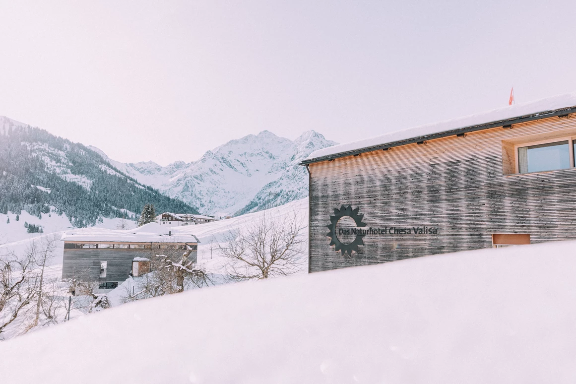 Hotel-fuer-Allergiker: Naturhotel Chesa Valisa Winter  - Das Naturhotel Chesa Valisa****s