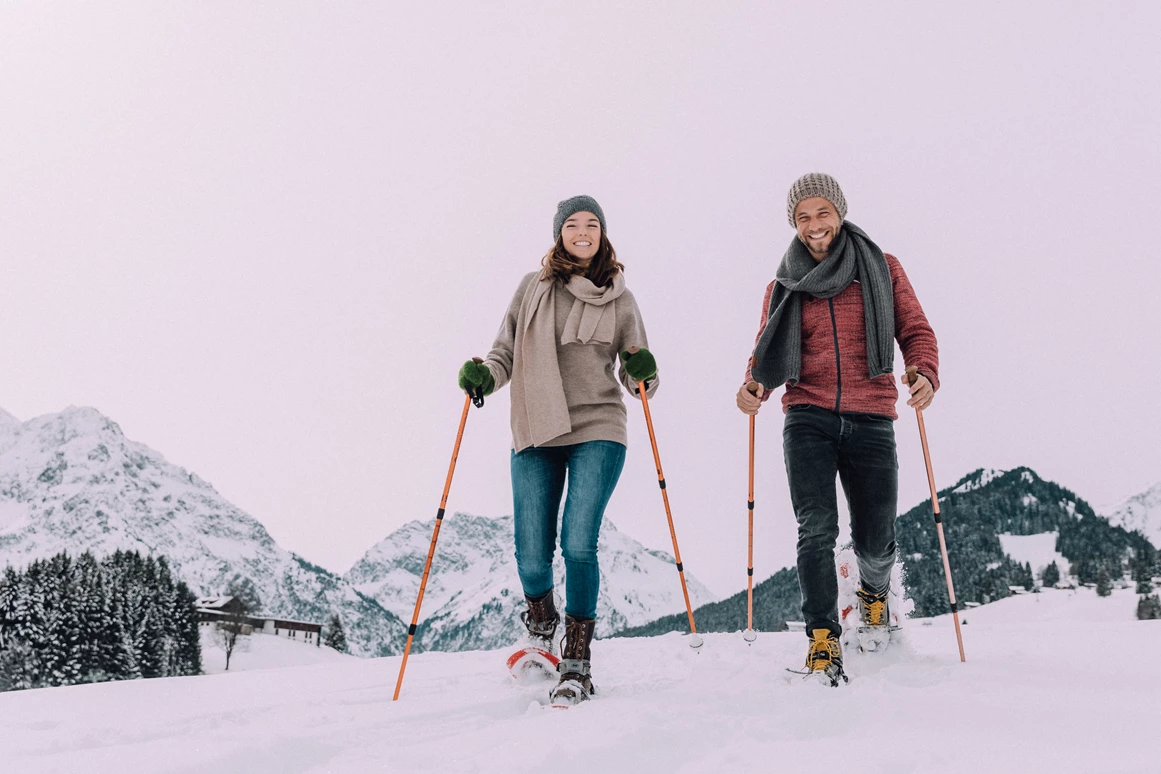 Hotel-fuer-Allergiker: Naturhotel Chesa Valisa Schneeschuhtouren - Das Naturhotel Chesa Valisa****s