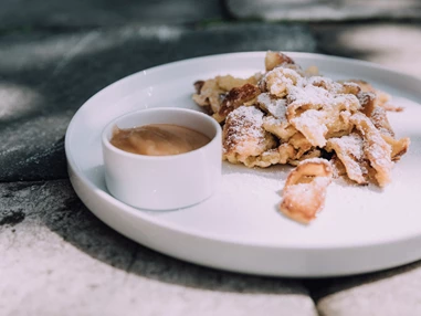 Hotel-fuer-Allergiker: Naturhotel Chesa Valisa "Beste" Kaiserschmarren im Kleinwalsertal - Das Naturhotel Chesa Valisa****s