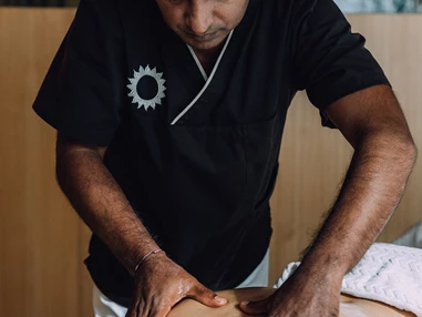 Hotel-fuer-Allergiker: Massage - Das Naturhotel Chesa Valisa****s